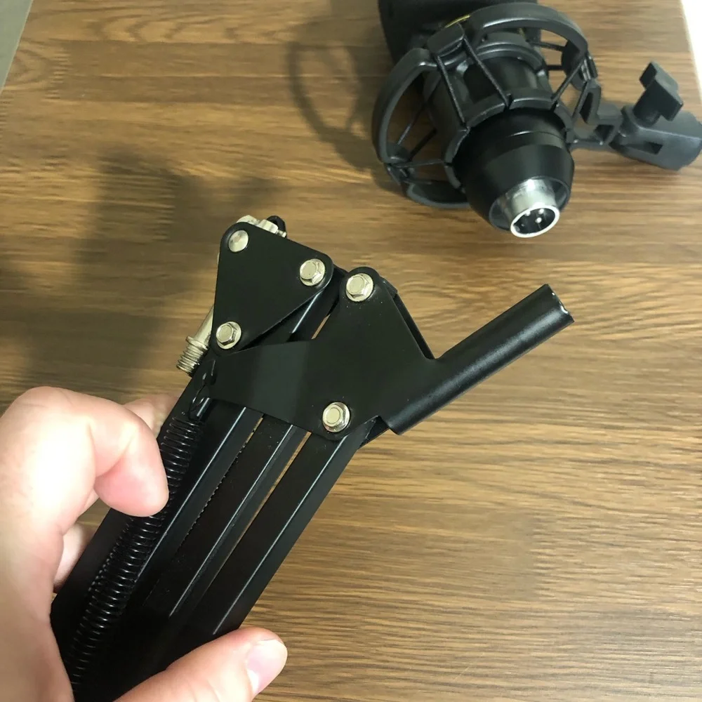 Adjustable Microphone Arm Stand with Microphone Missing the Desk Mount Clamp
